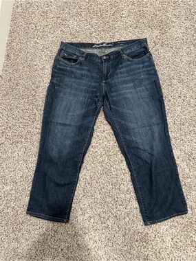 Eddie Bauer Women’s Indigo Straight Jeans Boyfriend Cropped Jeans